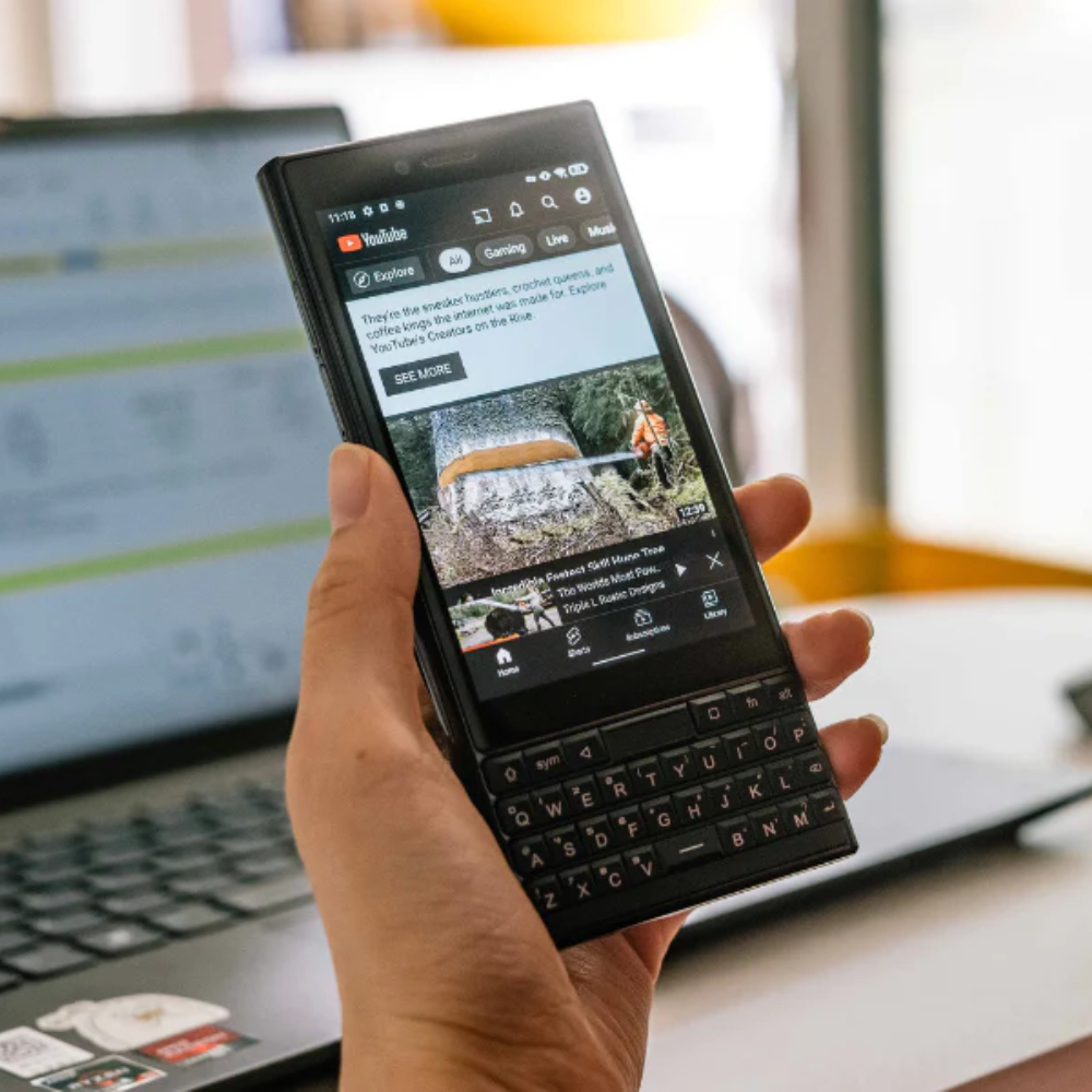 Ультратонкий QWERTY-смартфон. Unihertz Titan Slim купить в Москве по ...